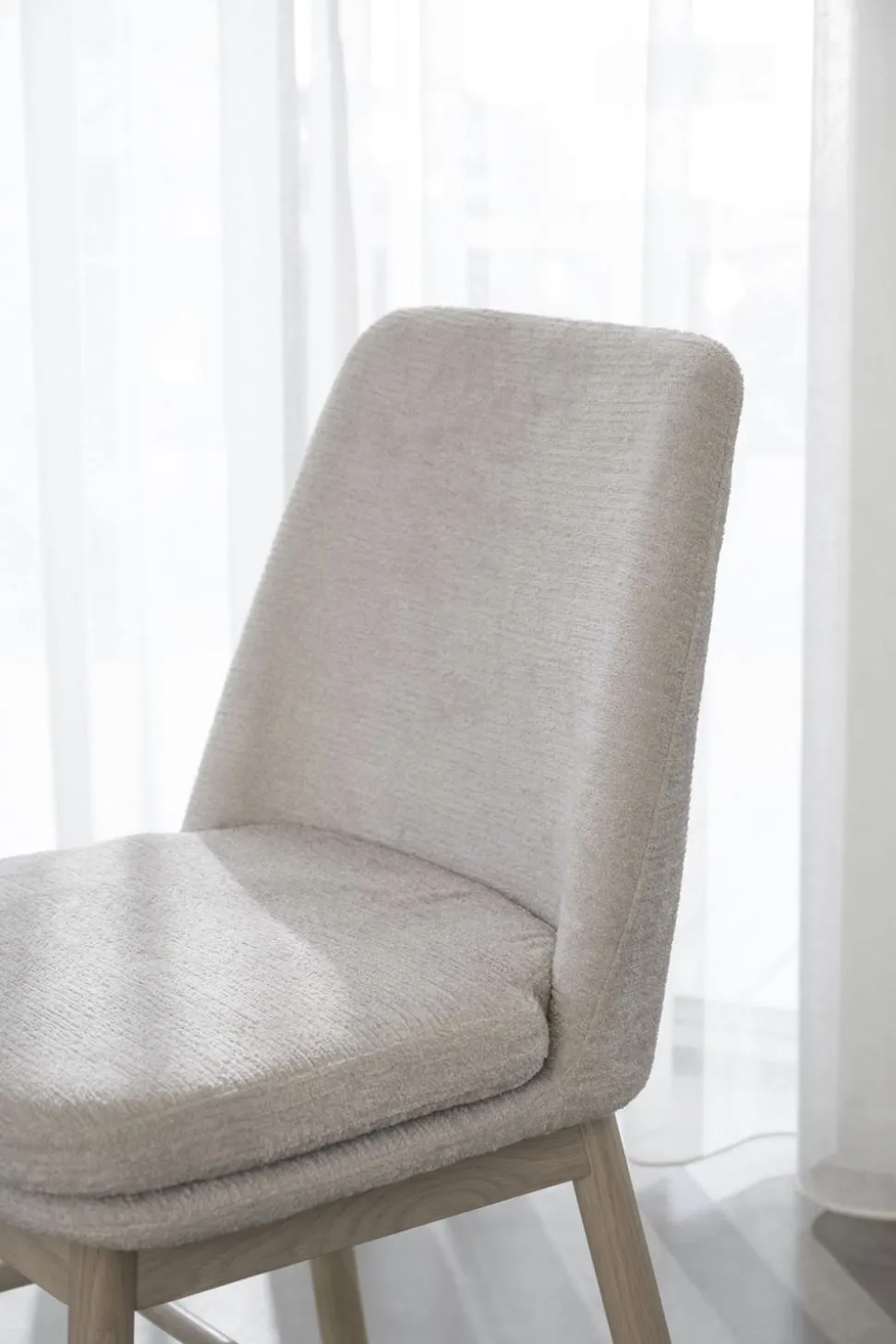 Amesbury Stol | Ljusbeige / Vitpigm.