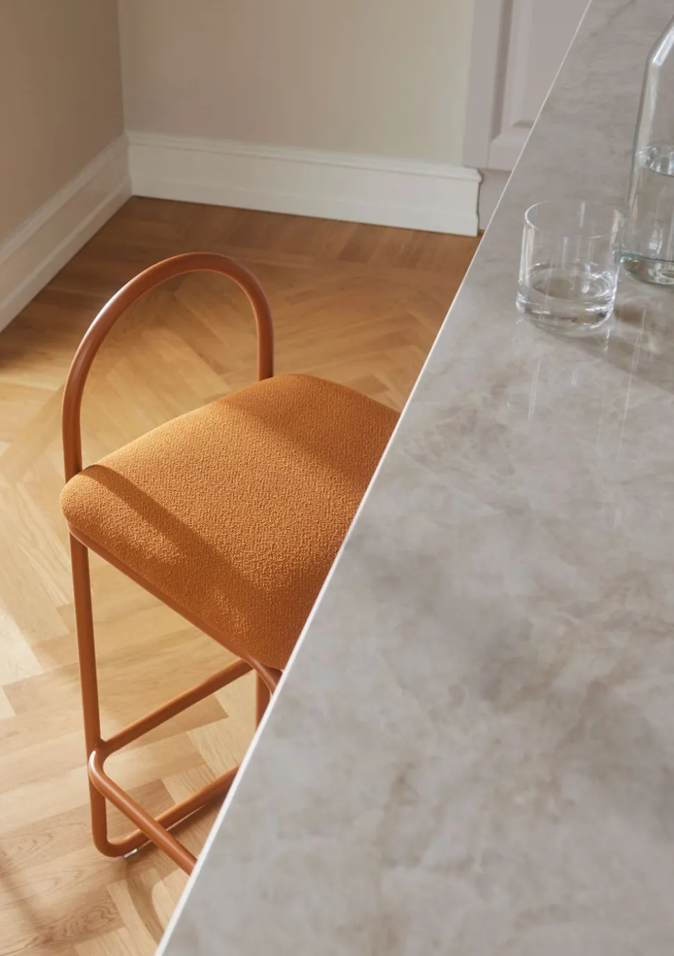 Angui Barstol SH93 | Amber Bouclé