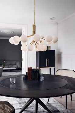 Apiales 18 Ljuskrona | Brushed Brass/Opal