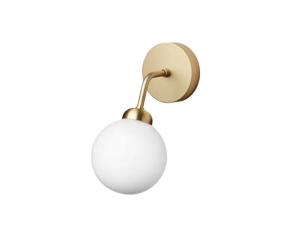 Apiales Vägglampa | Brushed Brass/Opal