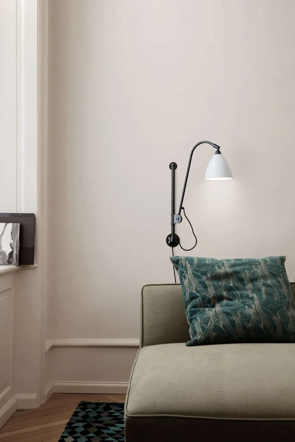 Bestlite BL5 Vägglampa | Svart Mässing, Bone China