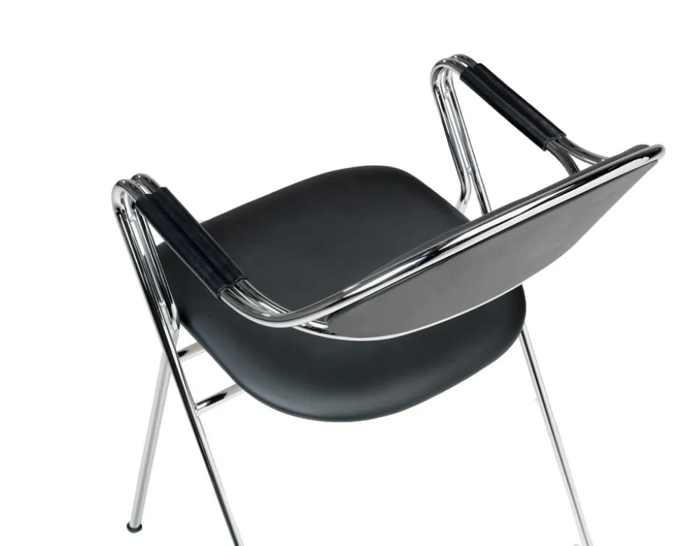 BM65 Stol Svart Läder