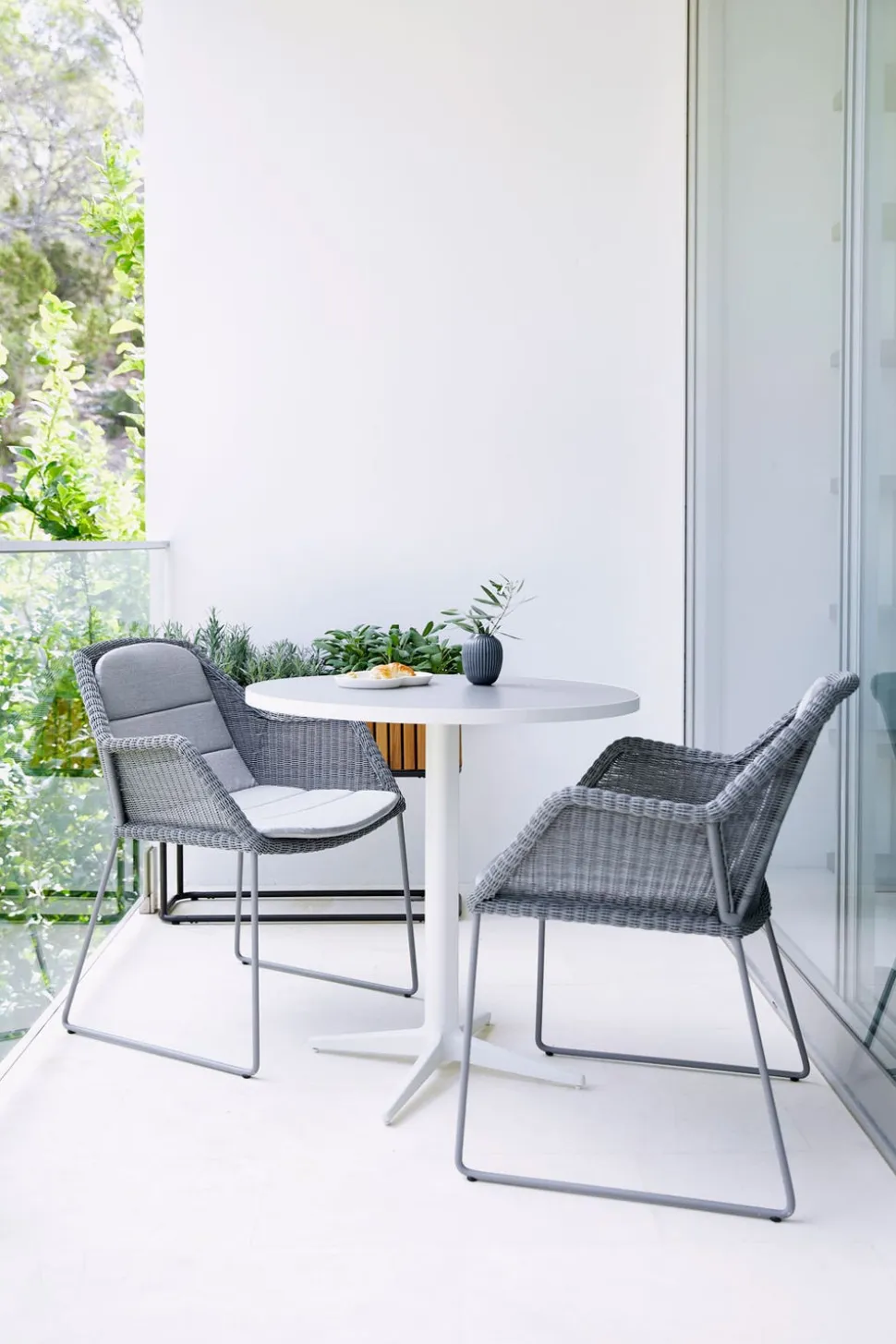 Breeze Karmstol | Medar | Light Grey