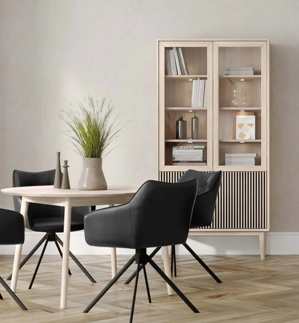 Broholm Vitrin | Vitoljad Ek