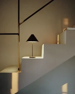Brolly Portabel Bordslampa | Dark Bronze