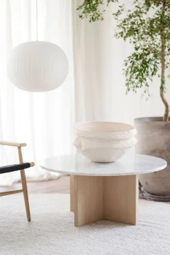 Brooksville Soffbord Runt | Vit Marmor / Vitpigm. Ek