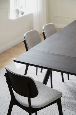 Clapperton Matbord 220x95 | Brun Ek