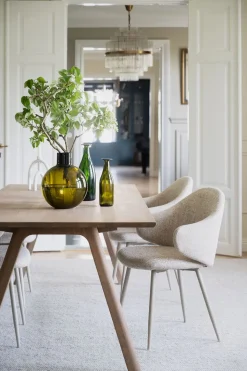 Clapperton Matbord 220x95 | Sandfärgad Ek