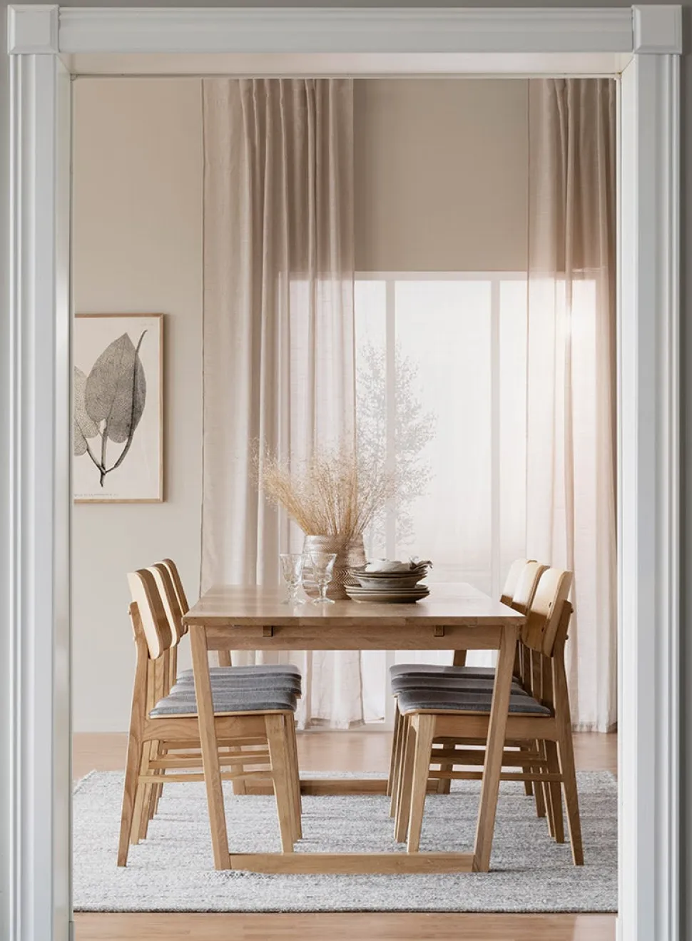 Colonsay Matbord 215 | Ek