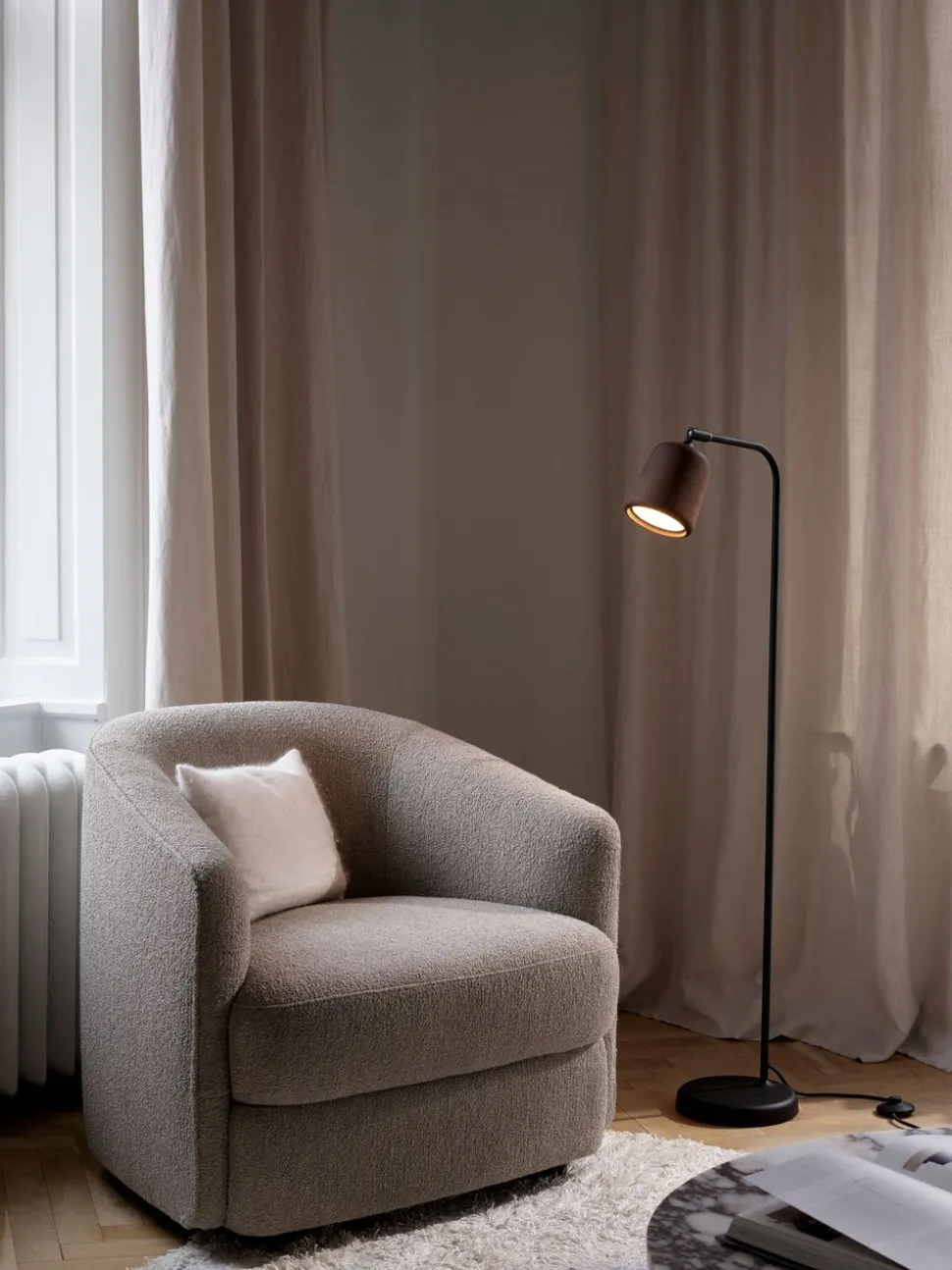 Covent Loungefåtölj | Barnum Dark Taupe, Fast Track