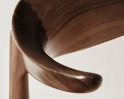 Cow Horn stol Hallingdal 180, walnut