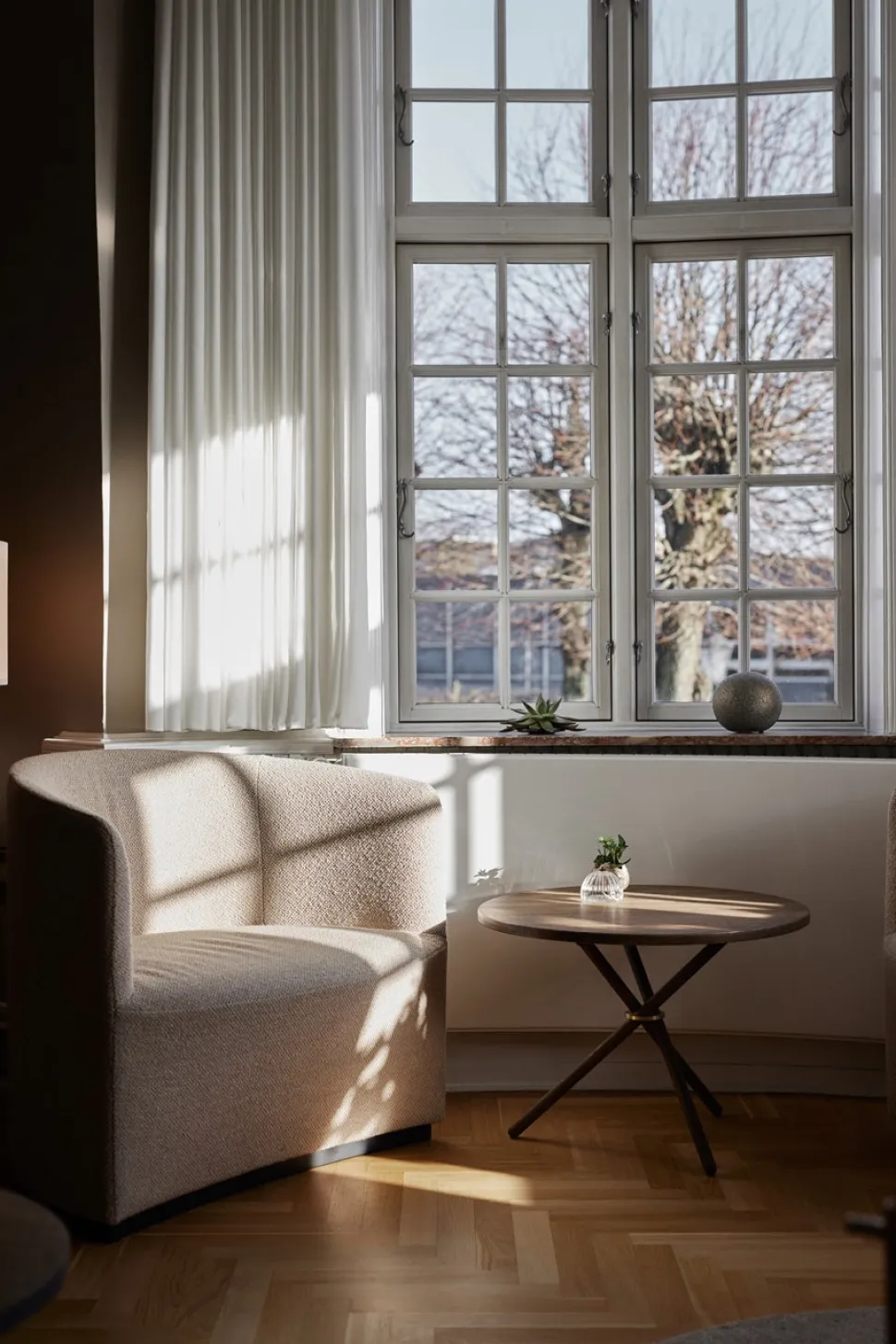 Daphne Soffbord | Mörk Ek