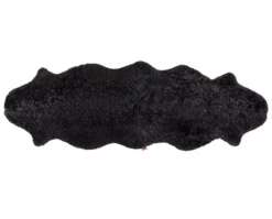 Ella Korthårigt Fårskinn | 200x60 Svart