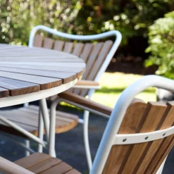 Ellen Trädgårdsbord Ø130 | Vit/Teak