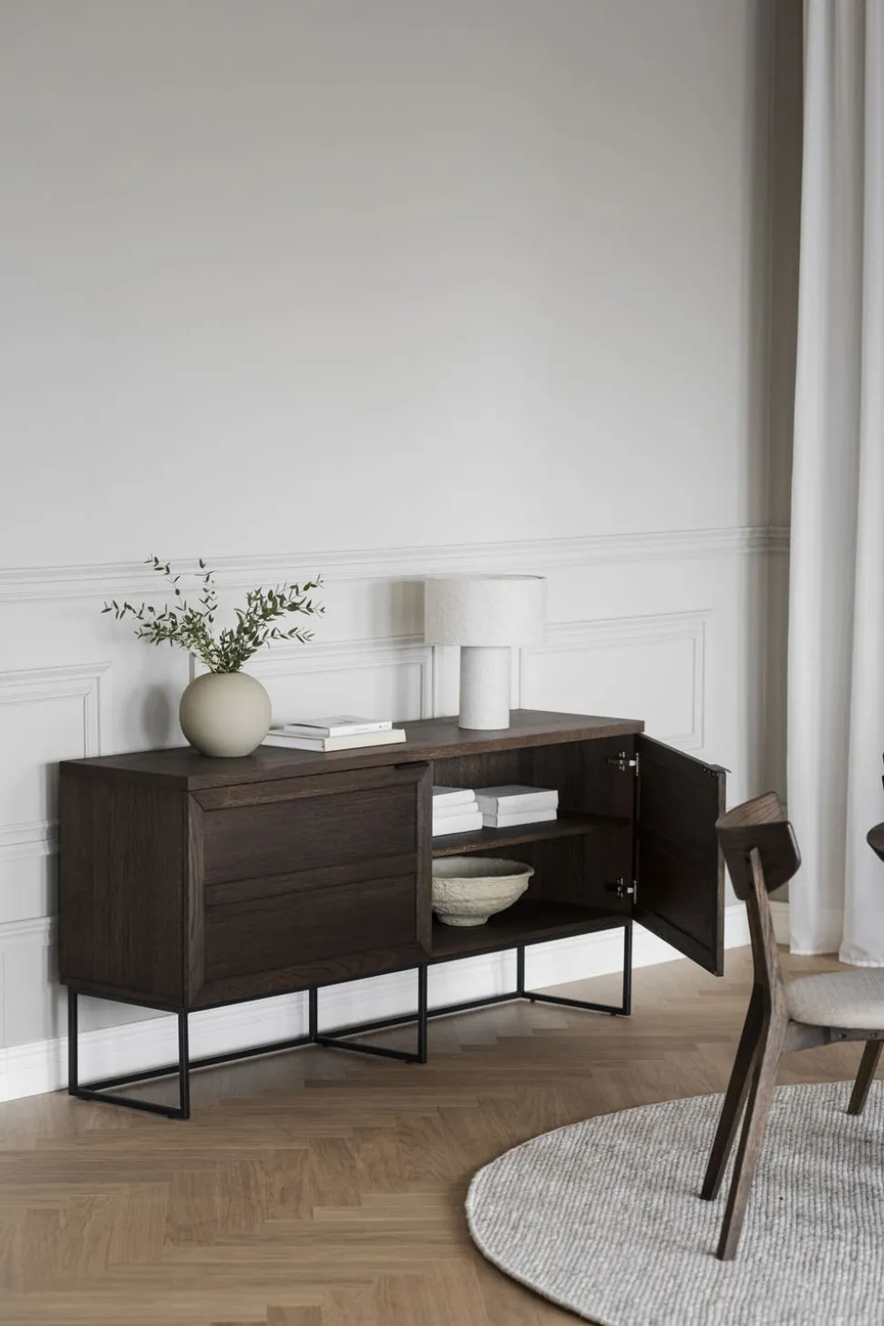 Everett Sideboard 160 | Brun Ek