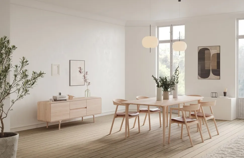 Fawn sideboard 180