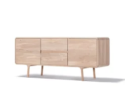 Fawn sideboard 150