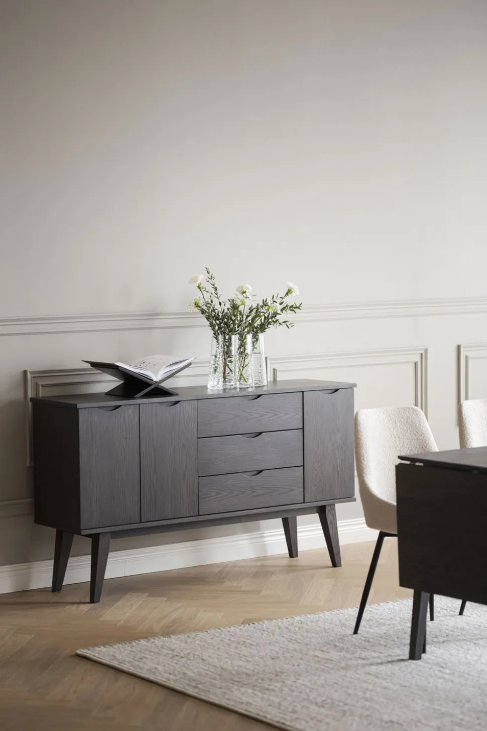 Filippa Sideboard 150 Vitpigmenterad ek