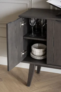 Filippa Sideboard 150 Vitpigmenterad ek