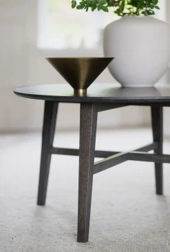 Filippa Soffbord Ø90 | Mörkbrun Ek