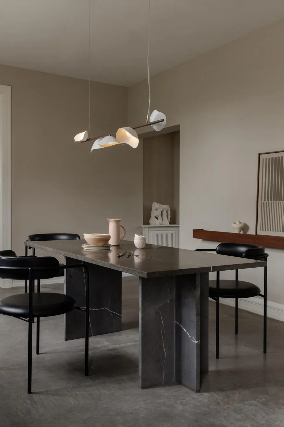 Florii 5 Linear Taklampa | Dark Bronze/White
