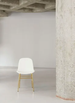 Form Stol Oklädd | Mässing
