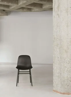 Form Stol Oklädd | Mässing