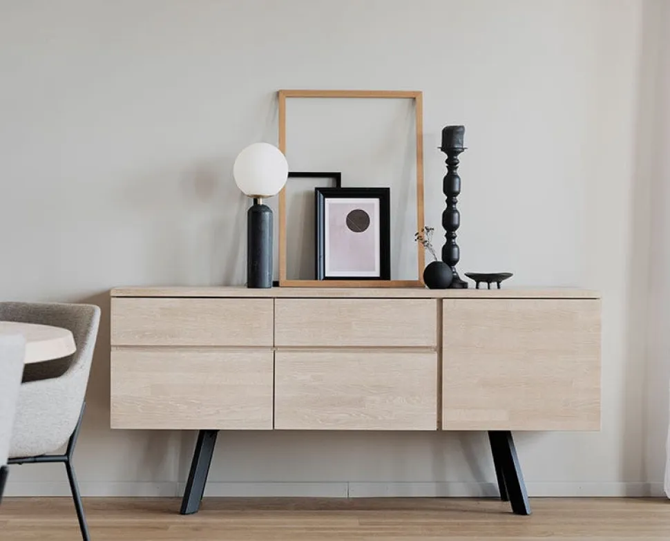 Fred Sideboard | Vitpigm. Ek