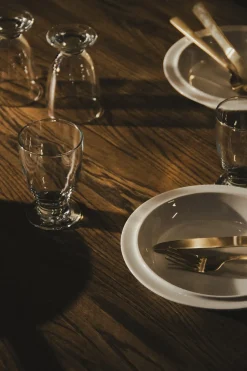 Gaspard Matbord 240 | Mörk Ek