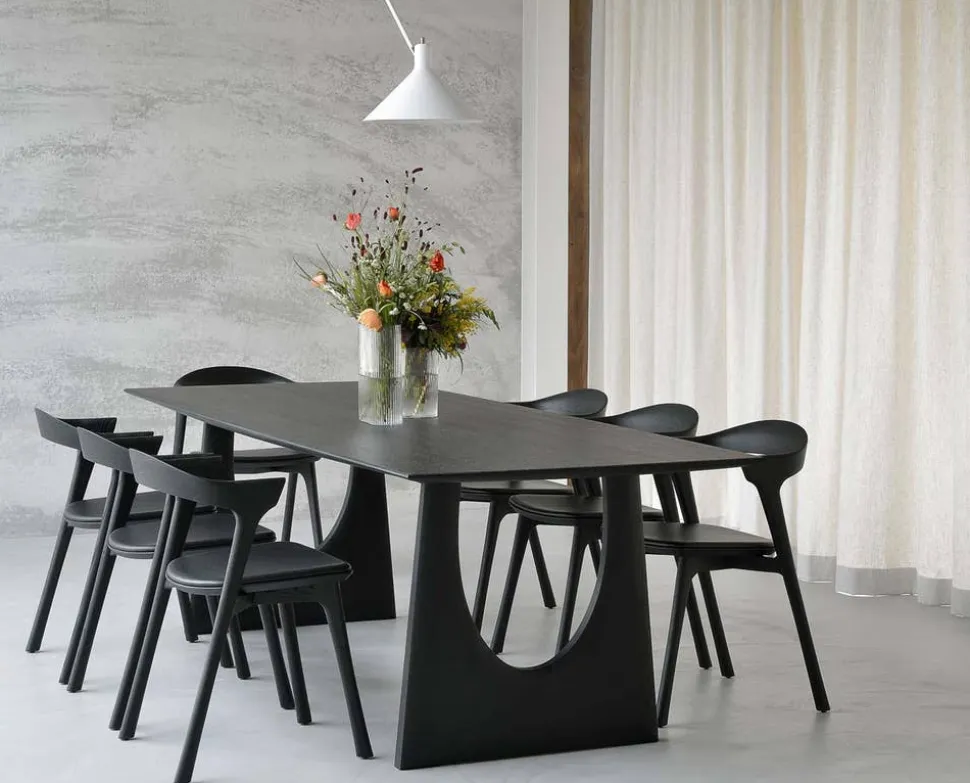 Geometric Matbord | Svart Ek | 220 cm