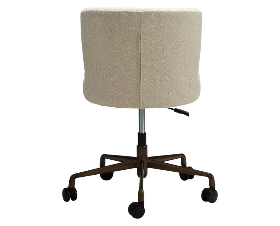 Glam Skrivbordsstol | Frosted Almond Bouclé | Antik mässing