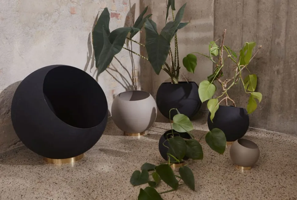 Globe Kruka | Svart Ø37