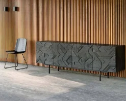 Graphic Sideboard | 4 dörrar | 224 cm
