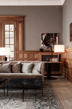 Gravity Bordslampa Small | Svart Marmor, Vit