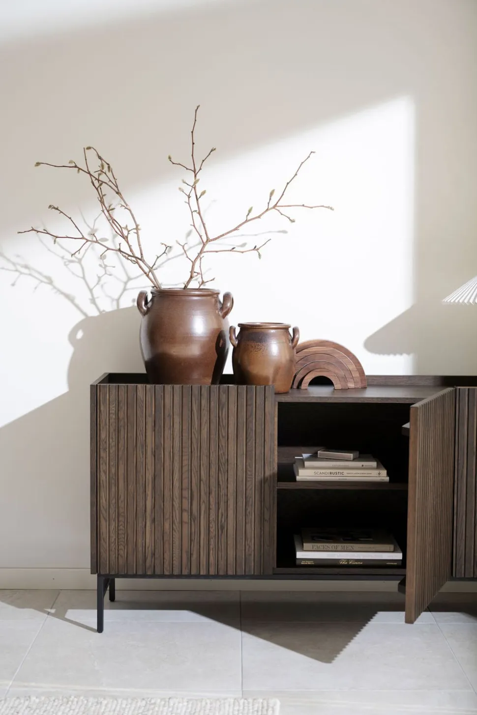Halifax Sideboard | Brunlackad Ek