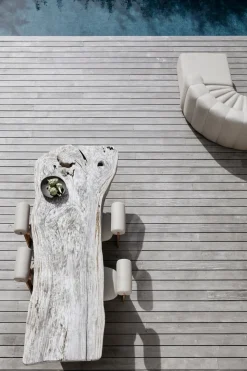Hippo Chair Outdoor | Sunbrella Savane Coconut