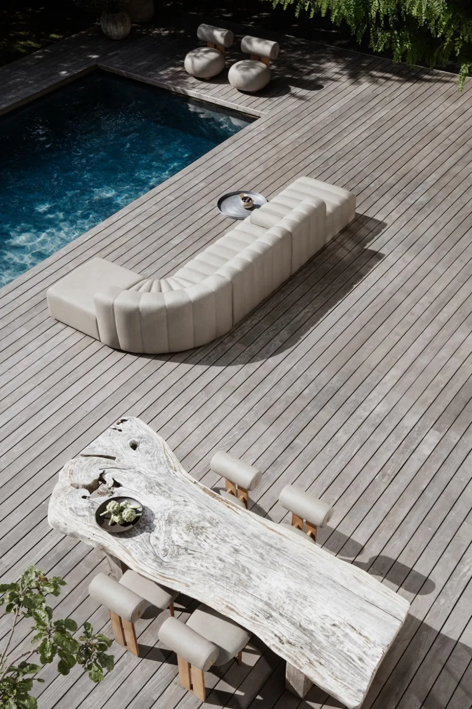 Hippo Chair Outdoor | Sunbrella Savane Coconut