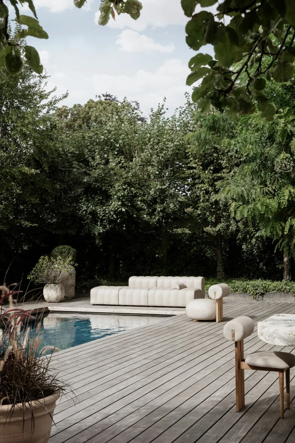 Hippo Chair Outdoor | Sunbrella Savane Coconut