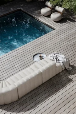 Hippo Lounge Chair Outdoor | Sunbrella Savane Coconut
