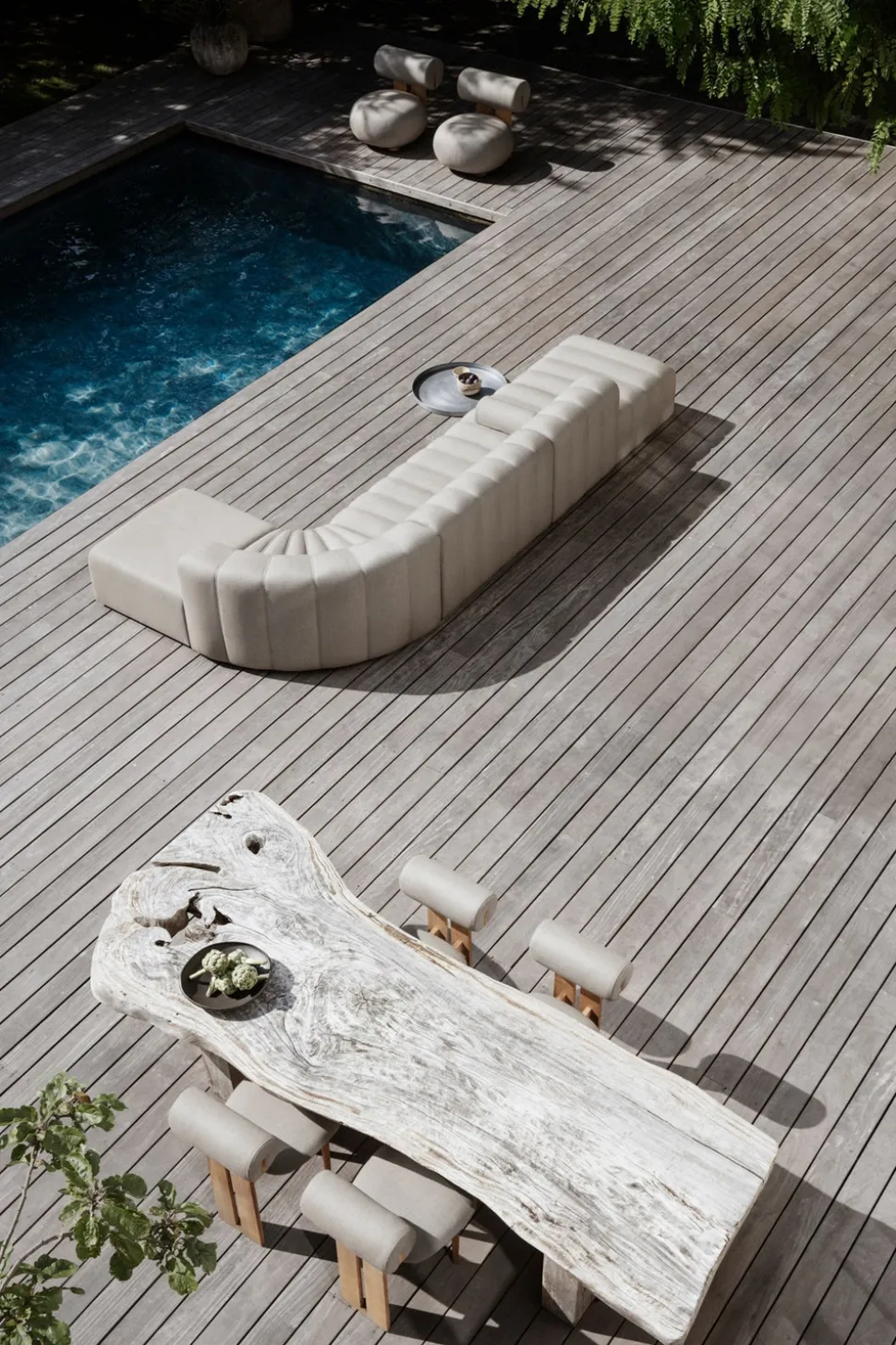 Hippo Lounge Chair Outdoor | Sunbrella Savane Whisper