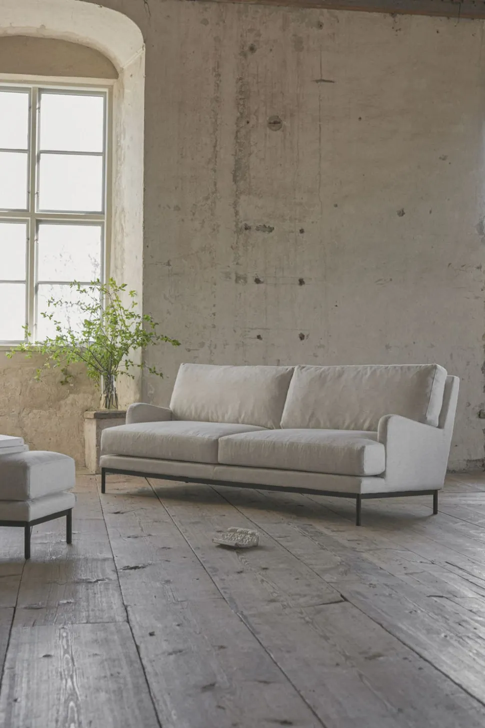 Howard Slim Soffa 3-sits
