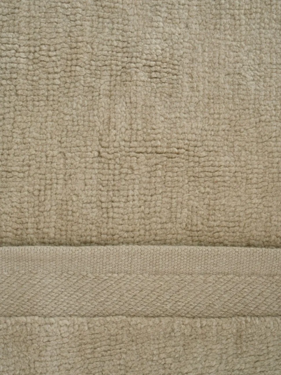 Hushed Frame Matta Beige 170x240