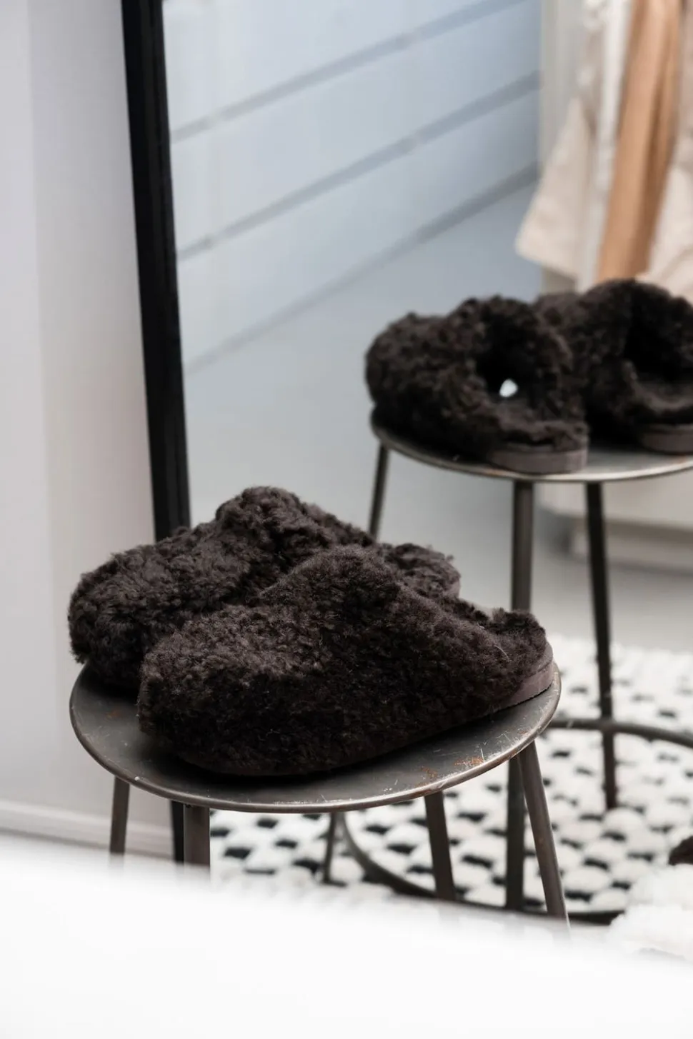 Jenny Fårskinnstofflor Stone | Storlek 36