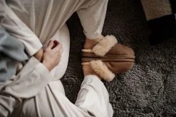 Jessica Fårskinnstofflor Stone | Storlek 36
