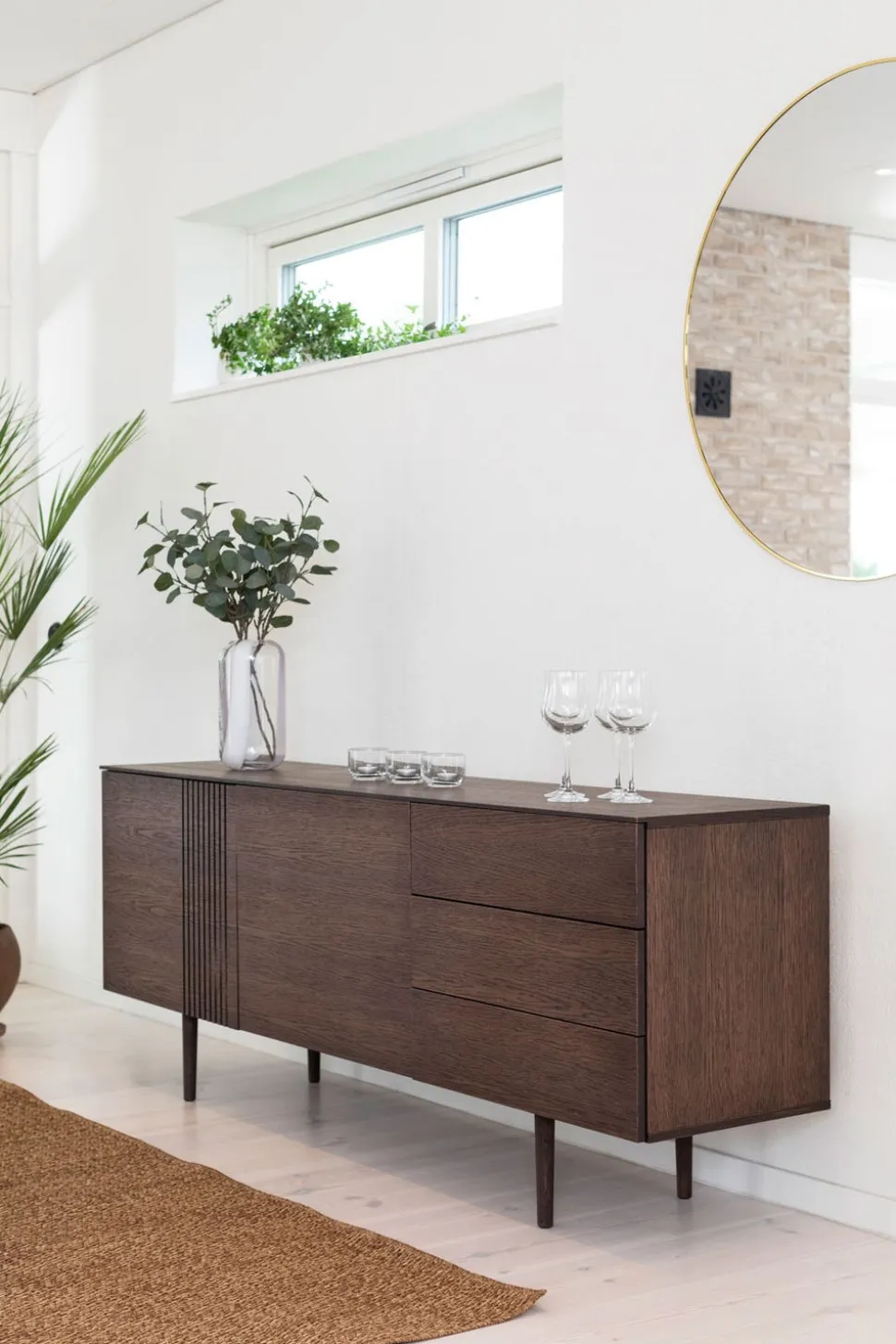Joel Sideboard | Rökbetsad Ek