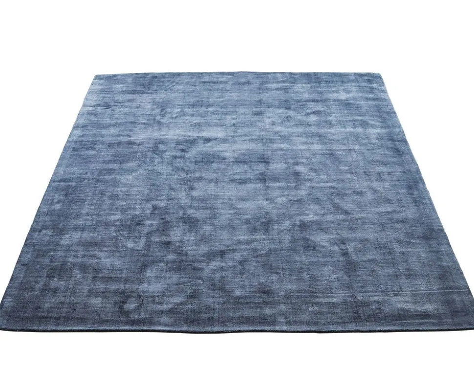 Karma matta washed blue 200x300
