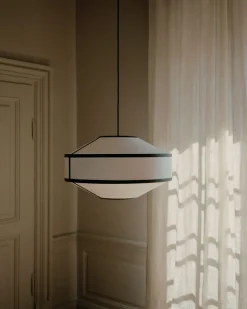 Kite Pendel | Svart/Vit Ø75