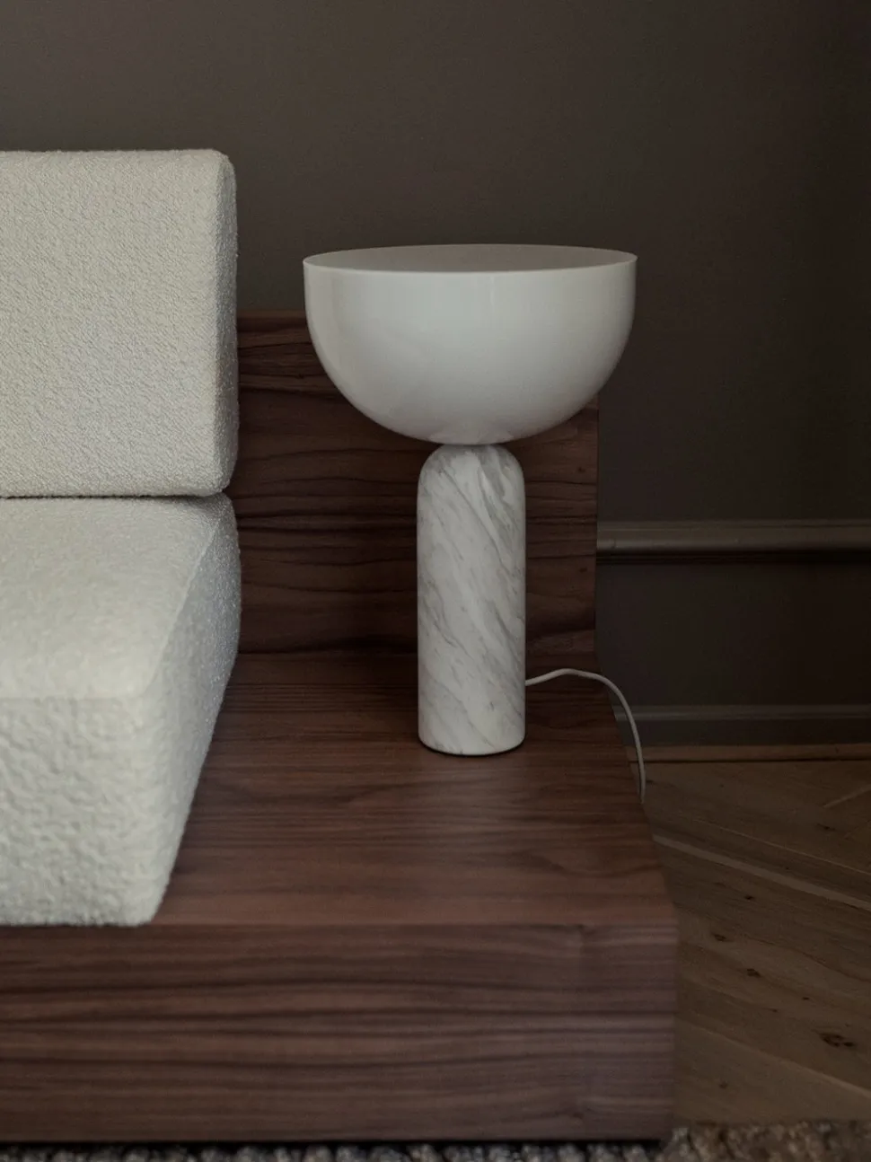 Kizu Bordslampa Large | Vit Marmor