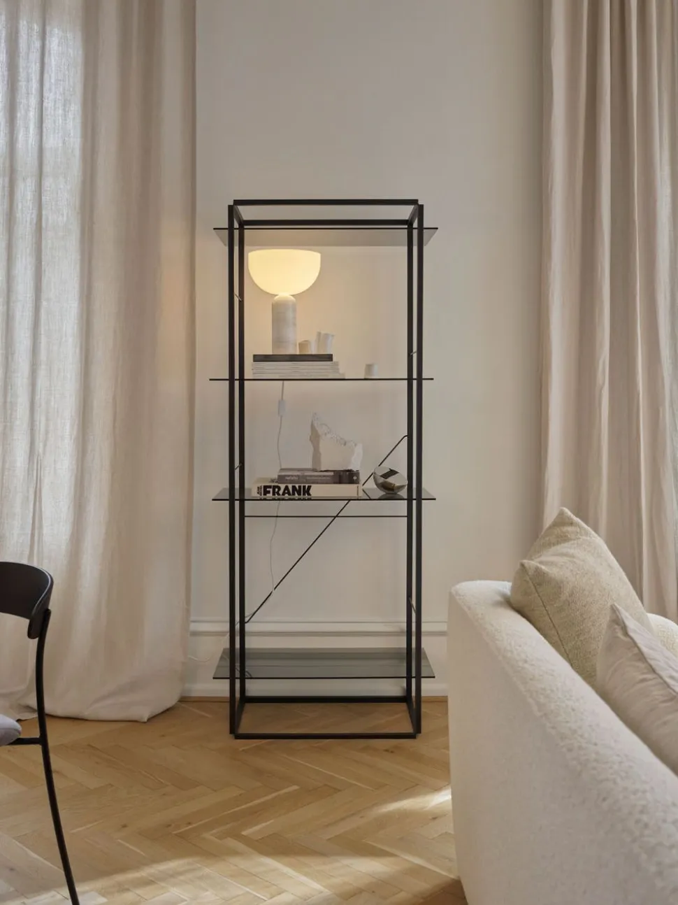 Kizu Bordslampa Small | Vit Marmor