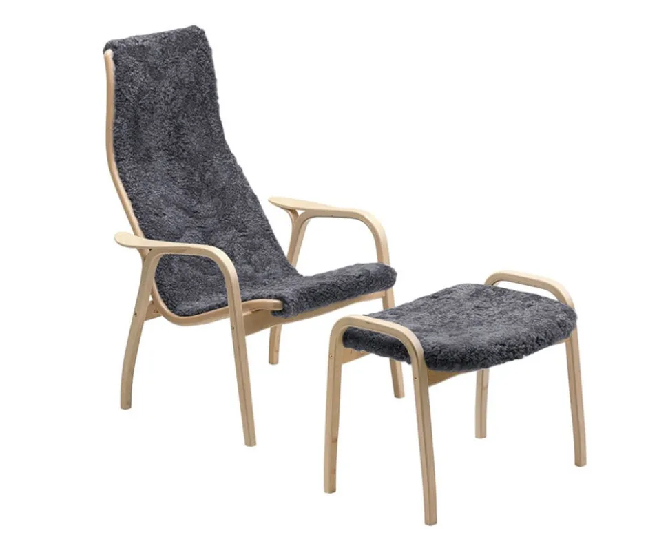 Lamino fåtölj + pall Lackad bok | Fårskinn Charcoal